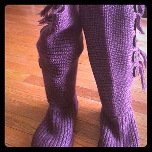 Women’s Uggs boots flare